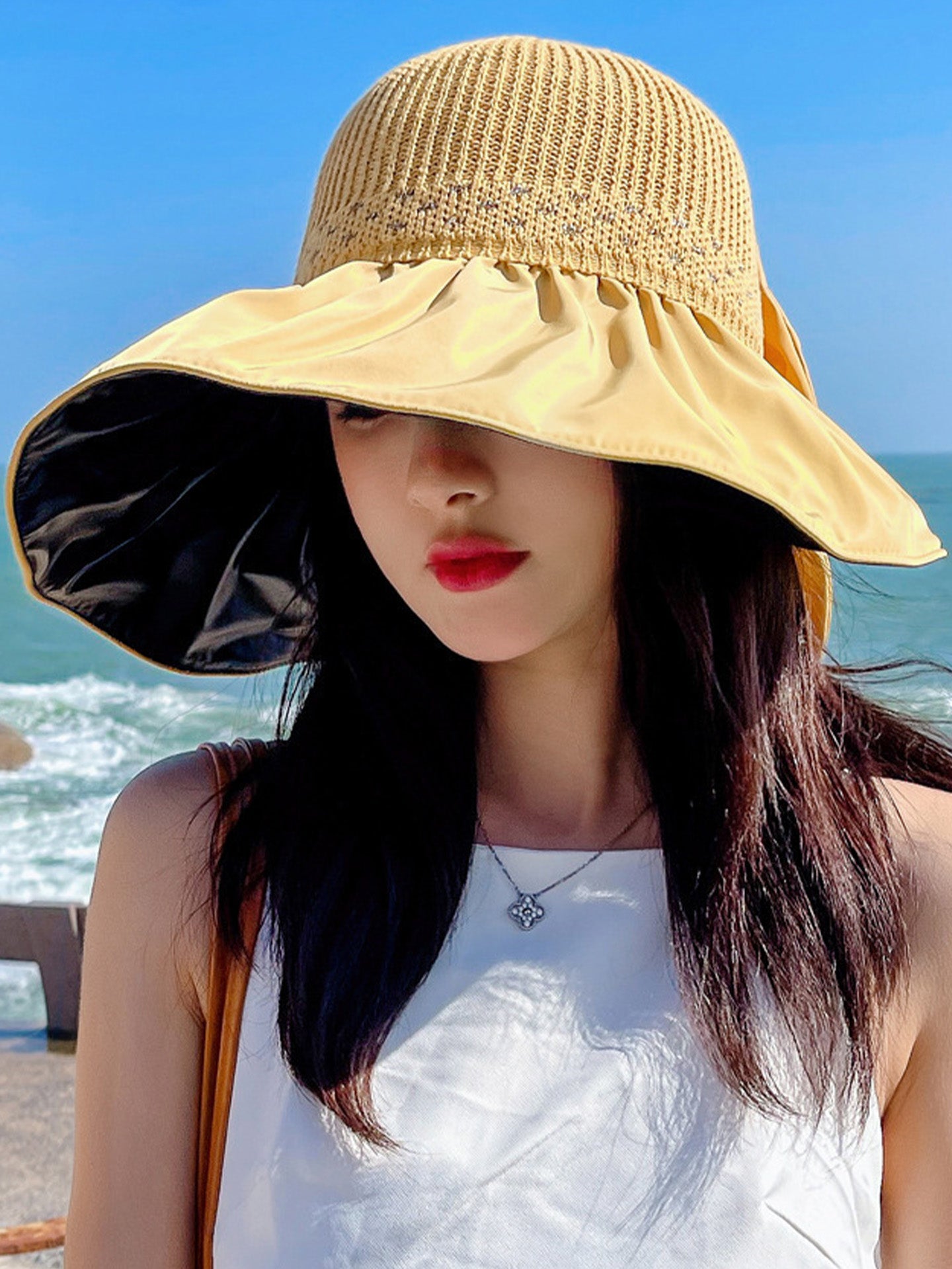 Women's UPF 50+ Sun Hat with Black Silver Coating