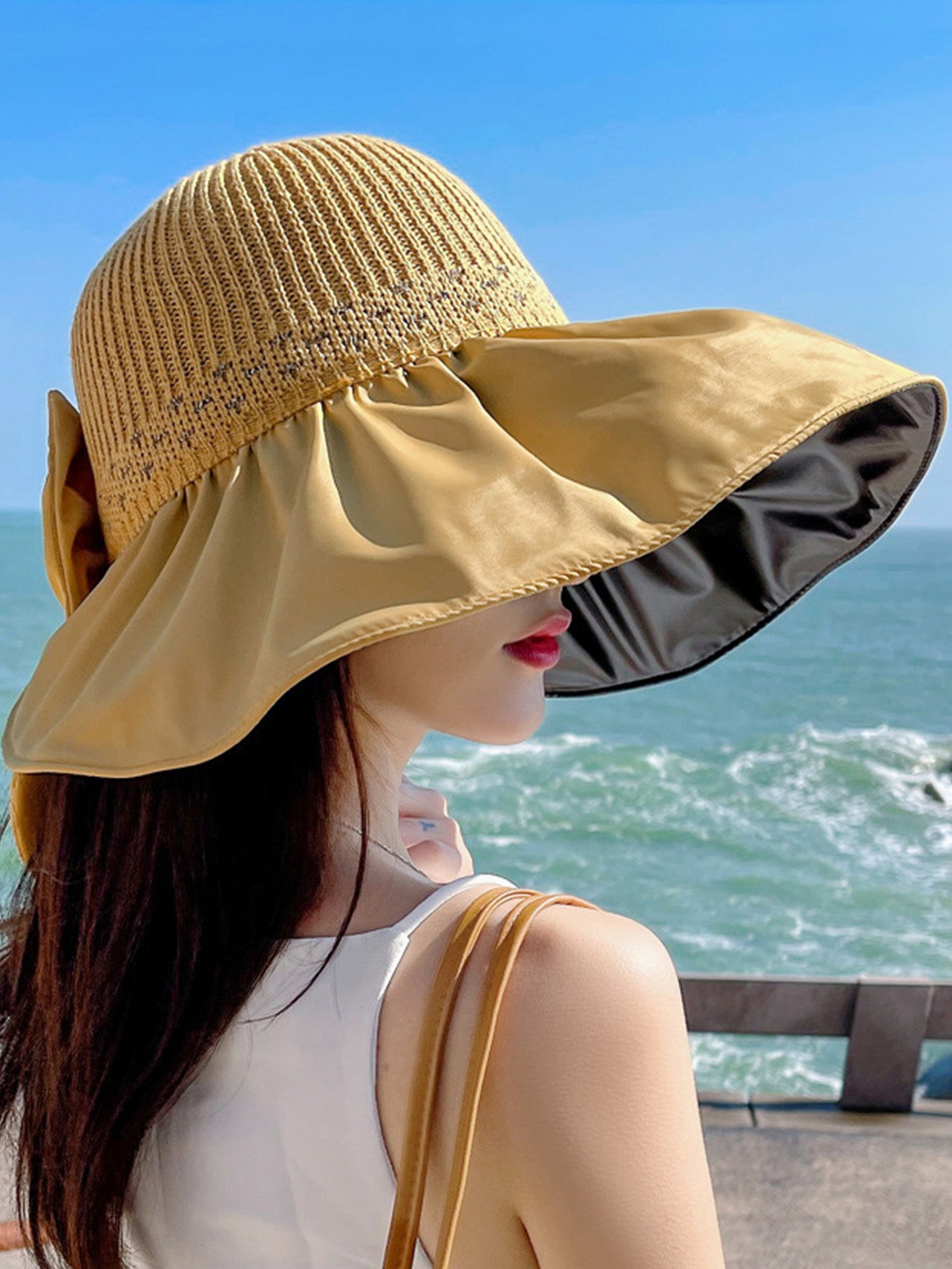 Women's UPF 50+ Sun Hat with Black Silver Coating