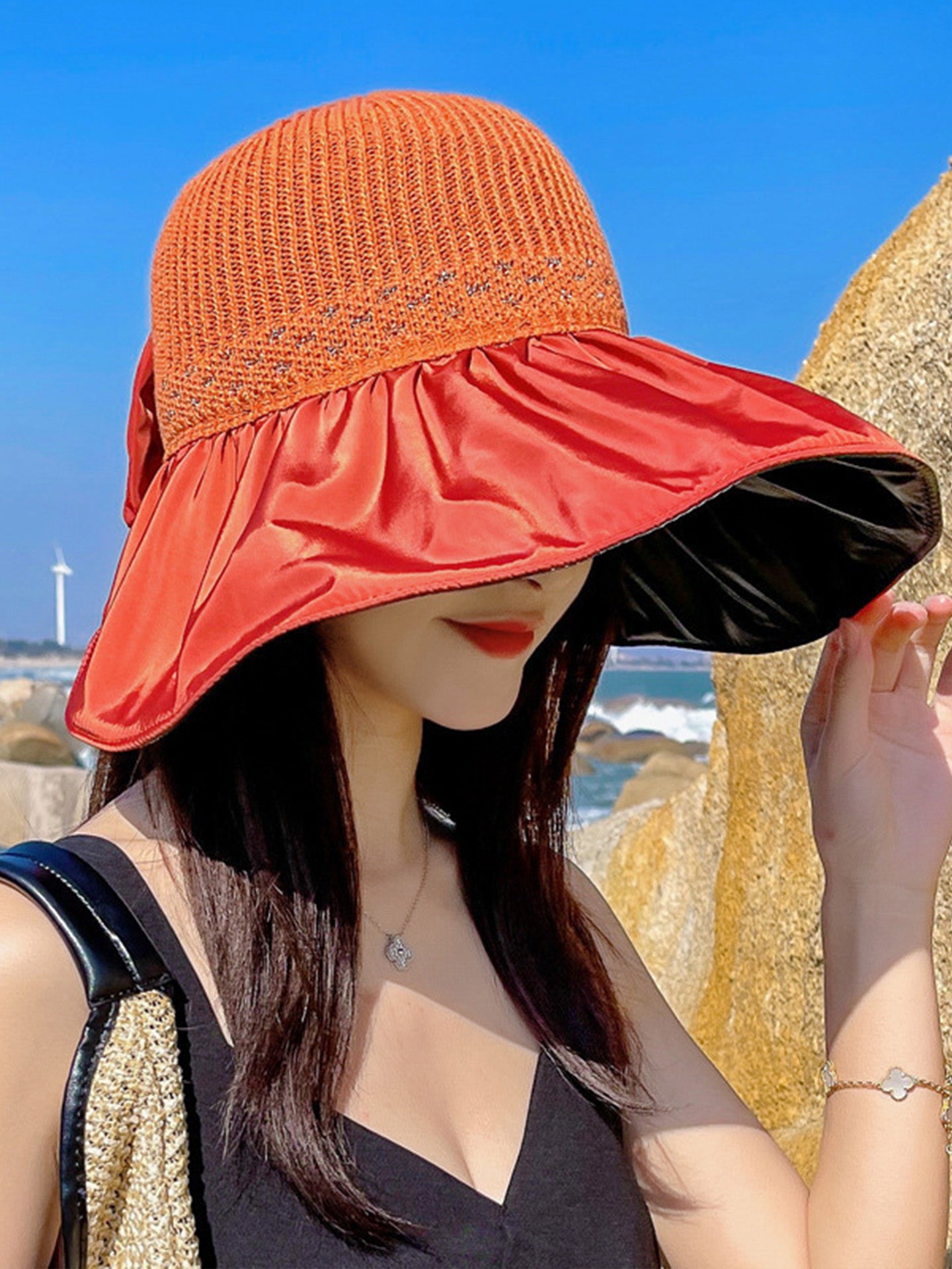 Women's UPF 50+ Sun Hat with Black Silver Coating