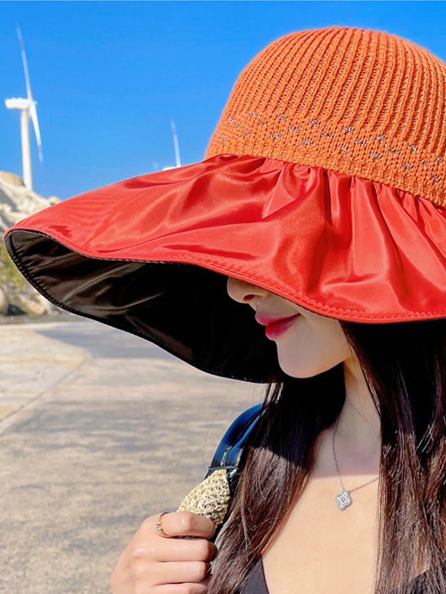 Women's UPF 50+ Sun Hat with Black Silver Coating