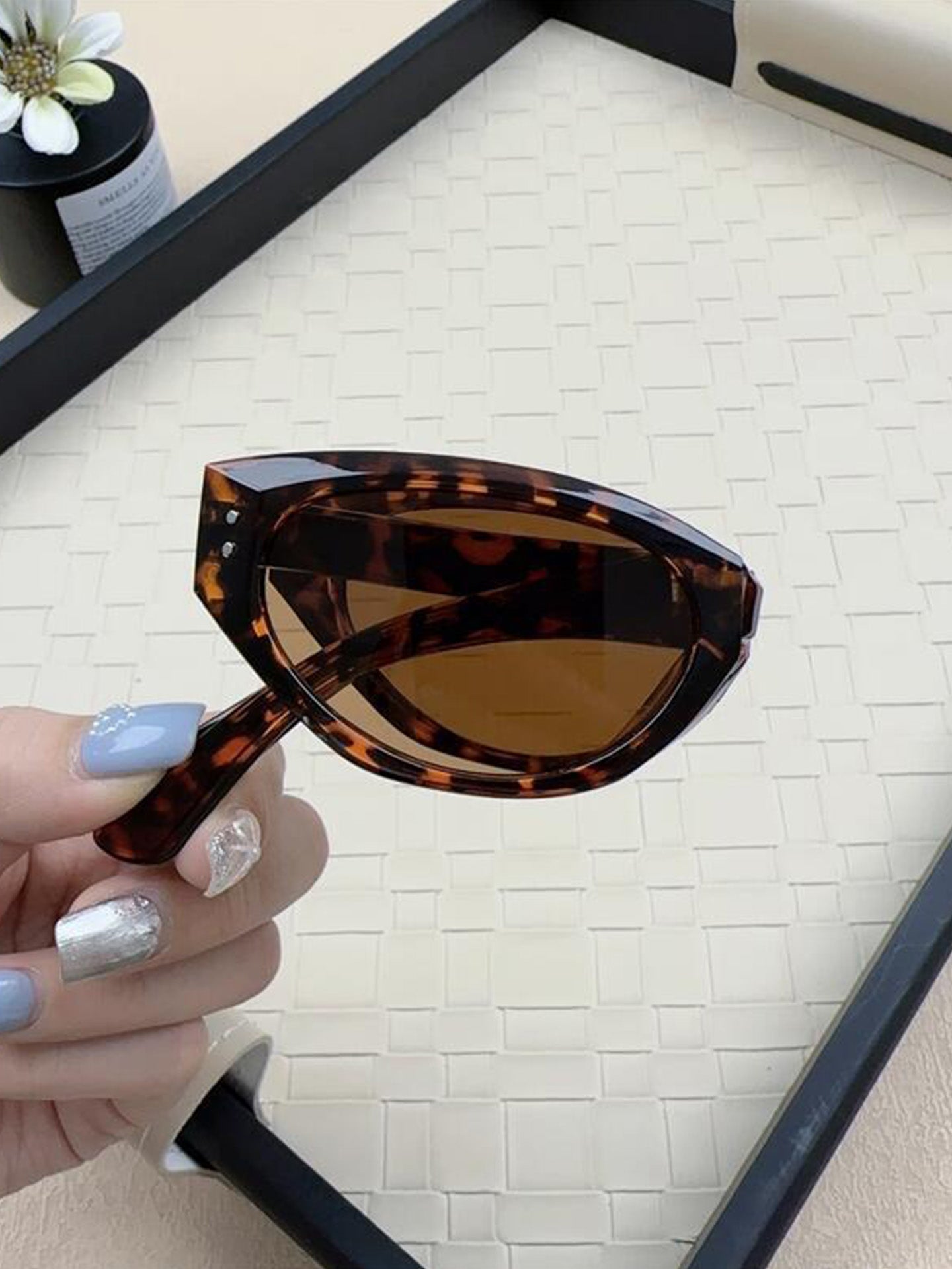 Vintage Foldable Cat Eye Sunglasses for Women & Girls