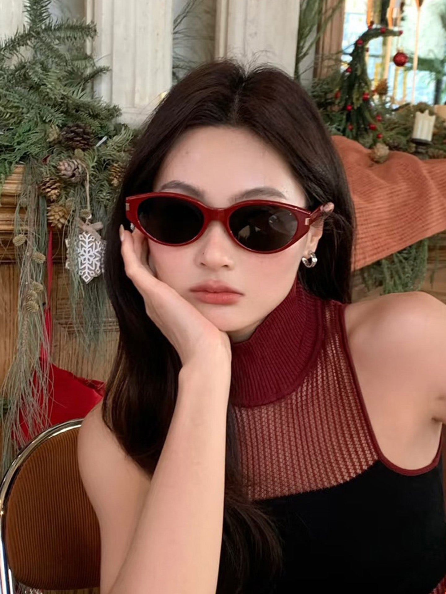 Retro Red Narrow Frame Sunglasses for Women