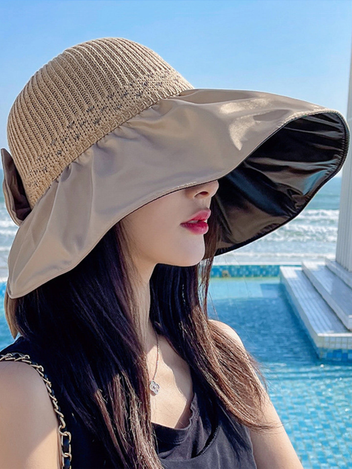 Women's UPF 50+ Sun Hat with Black Silver Coating