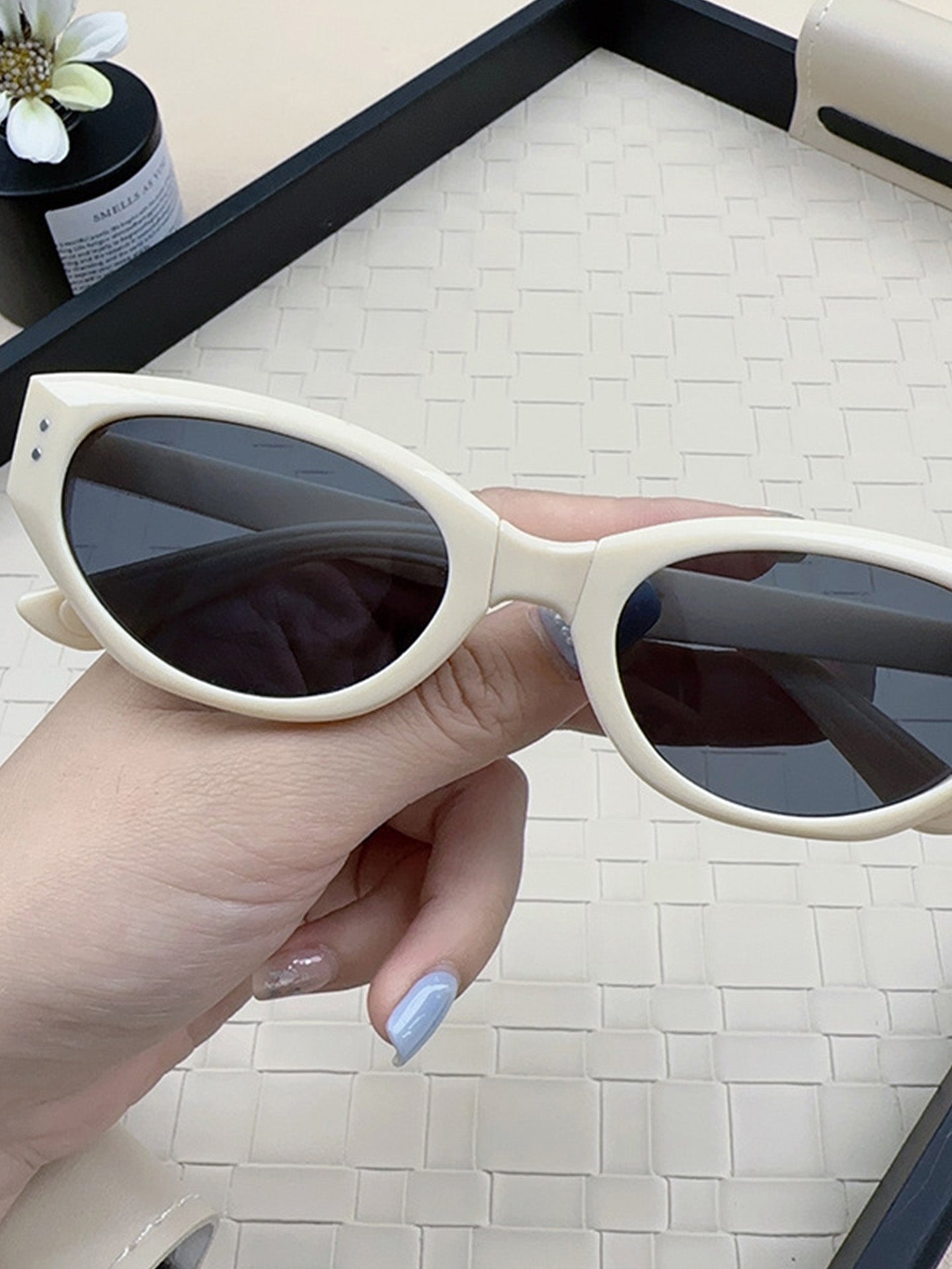 Vintage Foldable Cat Eye Sunglasses for Women & Girls