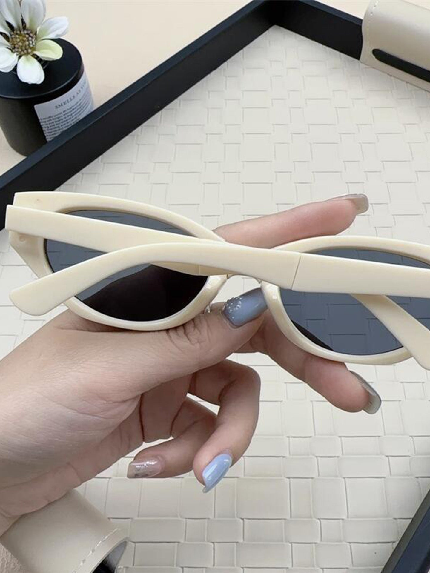 Vintage Foldable Cat Eye Sunglasses for Women & Girls